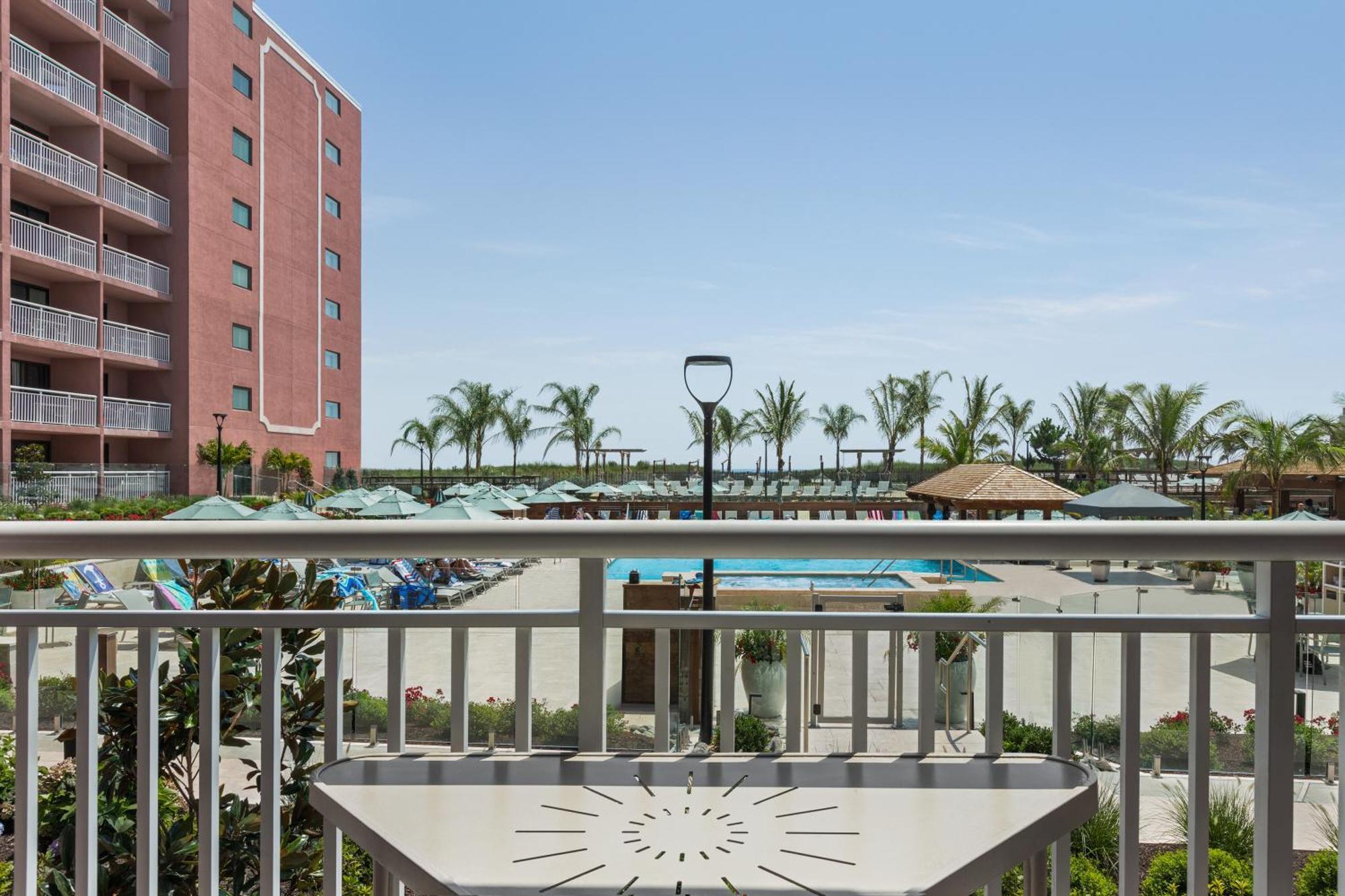 Holiday Inn Ocean City By Ihg Exterior foto